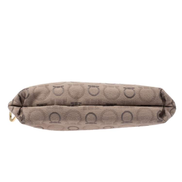 مملوكة مسبقًا Salvatore Ferragamo Begie Gancini Print Canvas and Leather Shoulder Bag