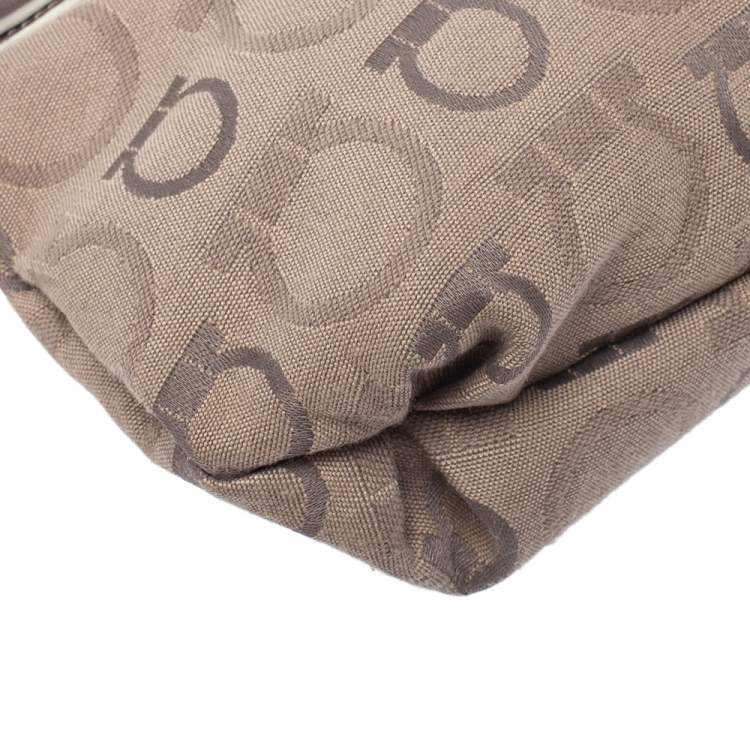 مملوكة مسبقًا Salvatore Ferragamo Begie Gancini Print Canvas and Leather Shoulder Bag