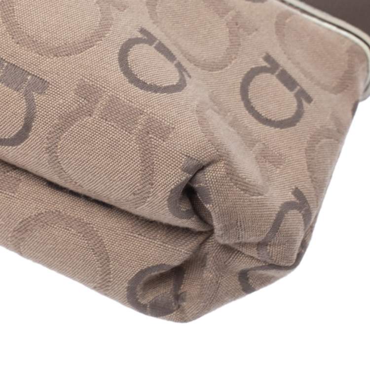 مملوكة مسبقًا Salvatore Ferragamo Begie Gancini Print Canvas and Leather Shoulder Bag