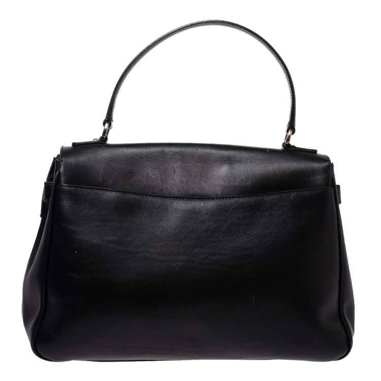 مملوكة مسبقًا Salvatore Ferragamo Black Leather Gancini Satchel