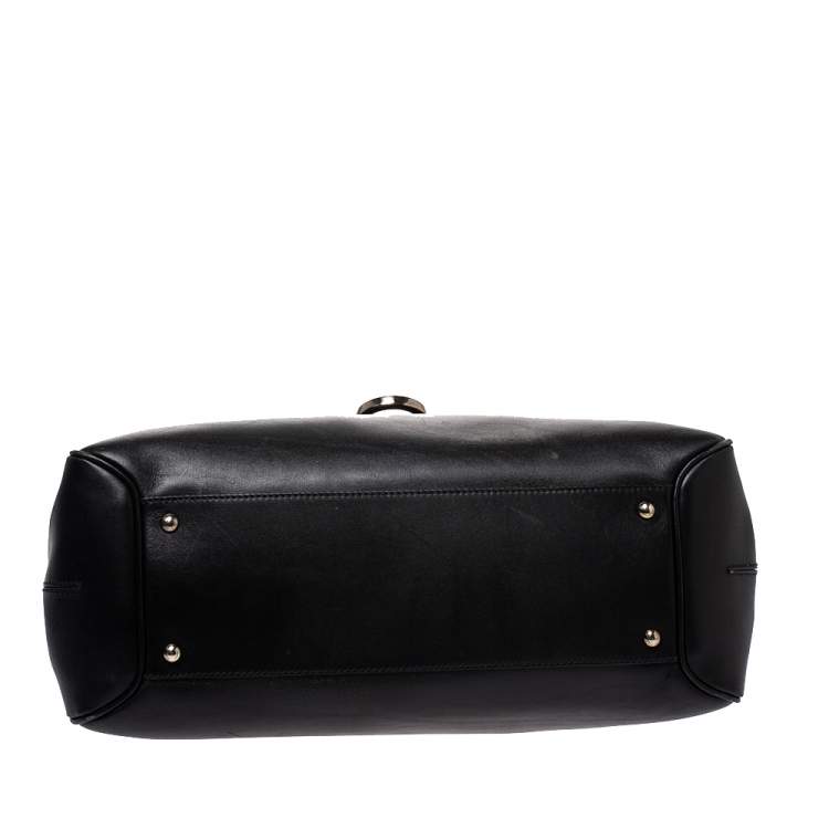 مملوكة مسبقًا Salvatore Ferragamo Black Leather Gancini Satchel