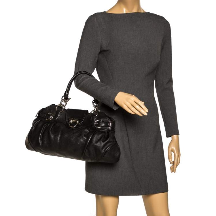 Pre Owned Salvatore Ferragamo Black Leather Marissa Shoulder Bag