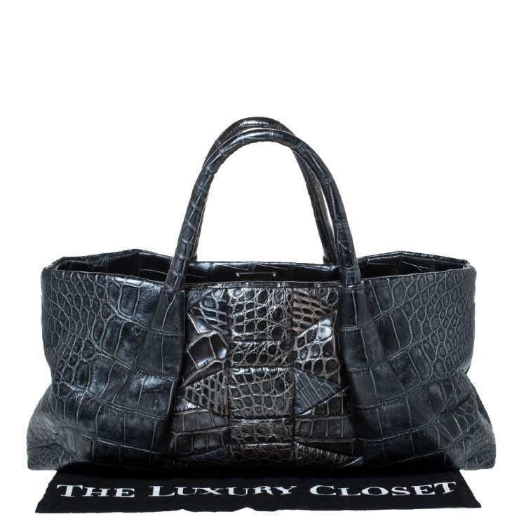 Pre Owned Salvatore Ferragamo Metallic Dark Grey Alligator Middle Zip Tote