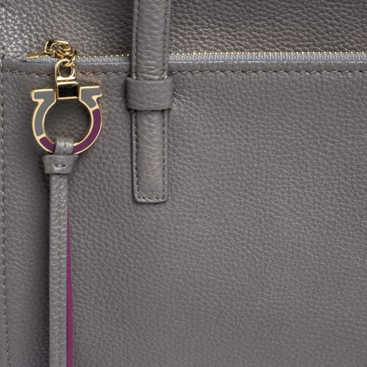 Pre Owned Salvatore Ferragamo Grey Leather Amy Tote