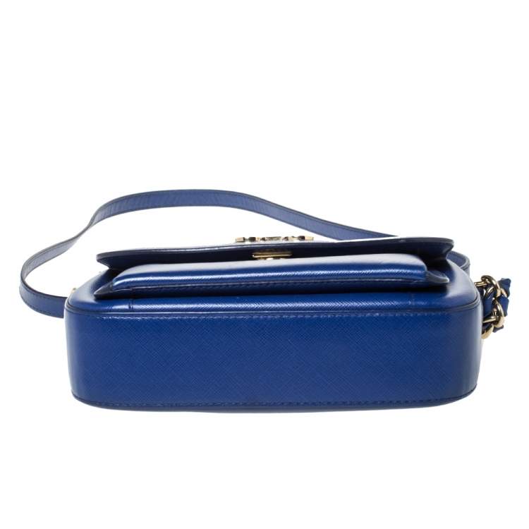 Pre Owned Salvatore Ferragamo Blue Leather Sandrine Shoulder Bag