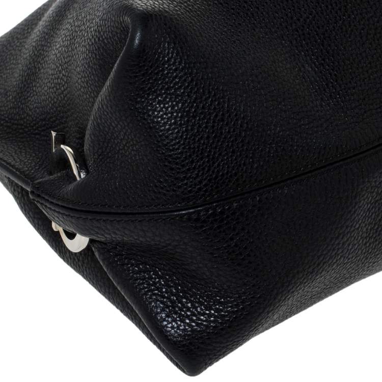 مملوكة مسبقًا Salvatore Ferragamo Black Leather Sofia Hobo
