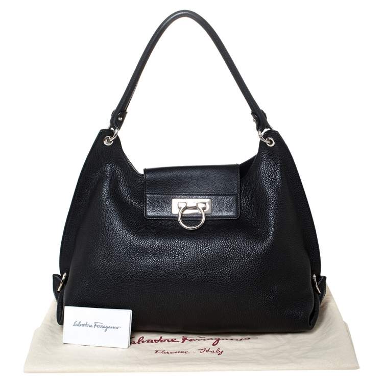 مملوكة مسبقًا Salvatore Ferragamo Black Leather Sofia Hobo