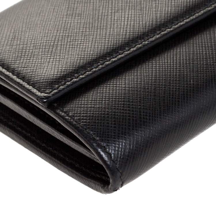 Pre Owned Salvatore Ferragamo Black Leather Double Gancio Continental Wallet