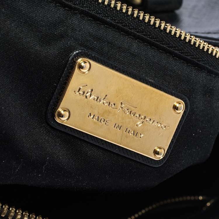Pre Owned Salvatore Ferragamo Black Leather Gancini Boston Bag