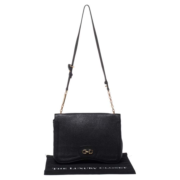 Pre Owned Salvatore Ferragamo Black Leather Gancini Flap Shoulder Bag