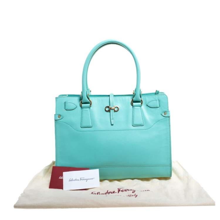 مملوكة مسبقًا Salvatore Ferragamo Turquoise Leather Briana Tote