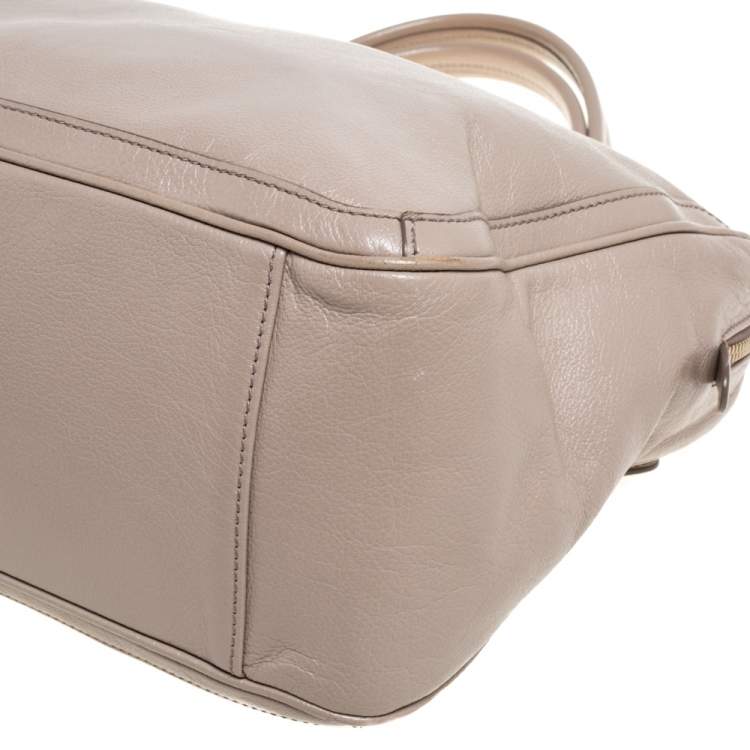 Pre Owned Salvatore Ferragamo Beige Leather Double Gancio Bag