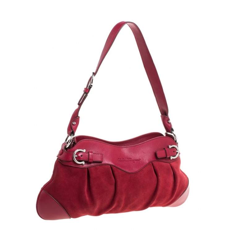 Pre Owned Salvatore Ferragamo Red Leather Gancini Pochette Bag