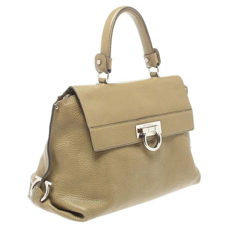 Pre Owned Salvatore Ferragamo Olive Green Leather Sofia Top Handle Bag