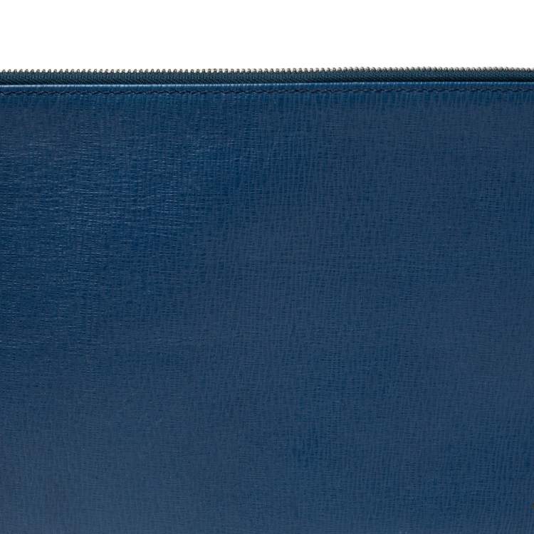 Pre Owned Salvatore Ferragamo Blue Leather Wristlet Zip Clutch