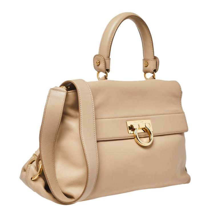 Pre Owned Salvatore Ferragamo Beige Leather Medium Sofia Top Handle Bag
