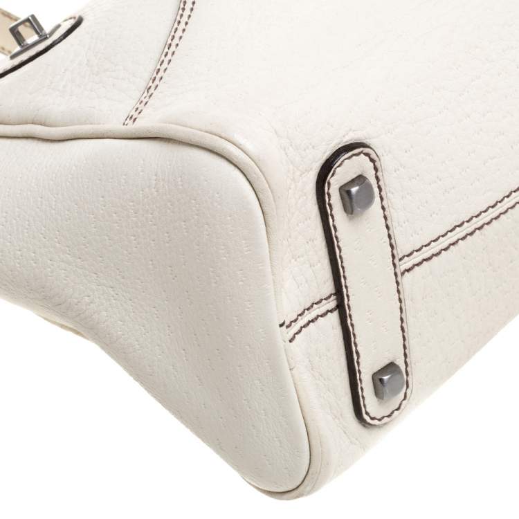 مملوكة مسبقًا Salvatore Ferragamo White Leather Gancio Zip Satchel