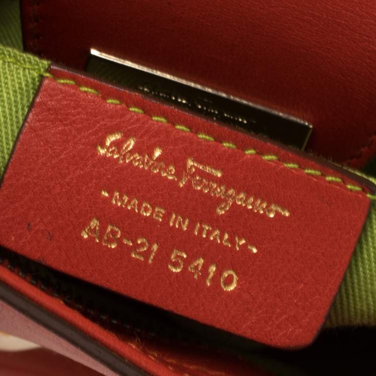 مملوكة مسبقًا Salvatore Ferragamo Multicolor Printed Satin and Leather Mini Marisa Satchel
