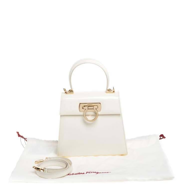 Pre Owned Salvatore Ferragamo Cream Patent Leather Kelly Top Handle Bag