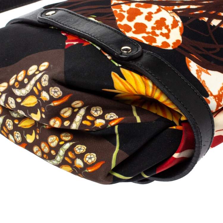 Pre Owned Salvatore Ferragamo Black Multicolor Printed Nylon Baguette Bag