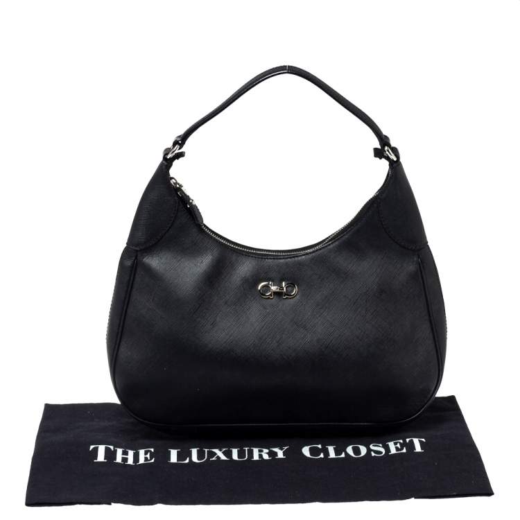Pre Owned Salvatore Ferragamo Black Leather Gancini Romana Hobo 
