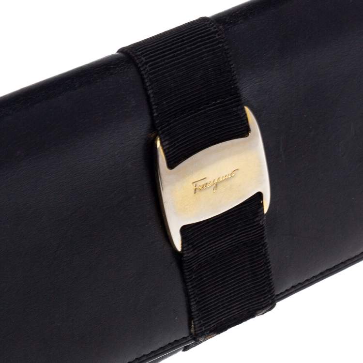 Pre Owned Salvatore Ferragamo Black Leather Bow Wallet