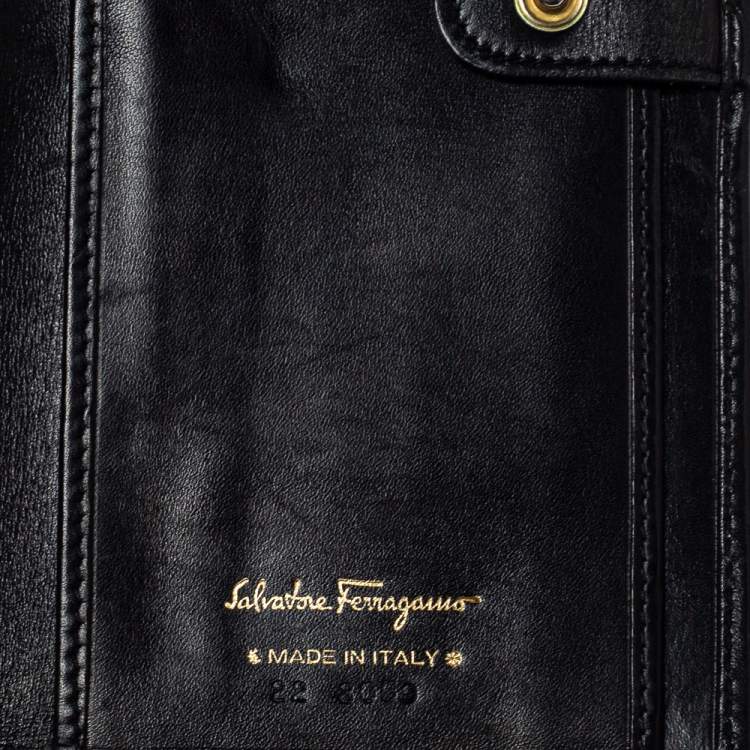 Pre Owned Salvatore Ferragamo Black Leather Bow Wallet
