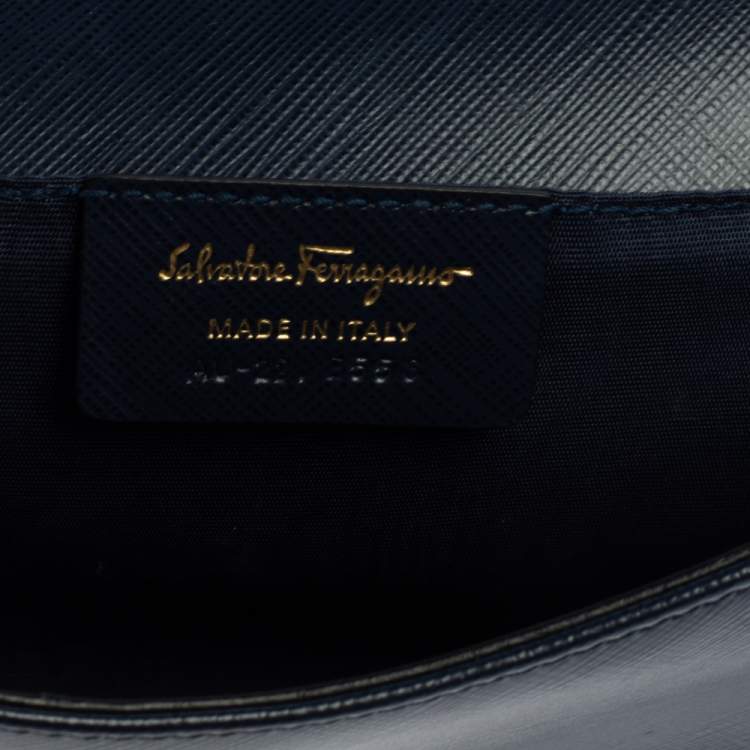 Pre Owned Salvatore Ferragamo Blue Leather Vara Bow Chain Shoulder Bag