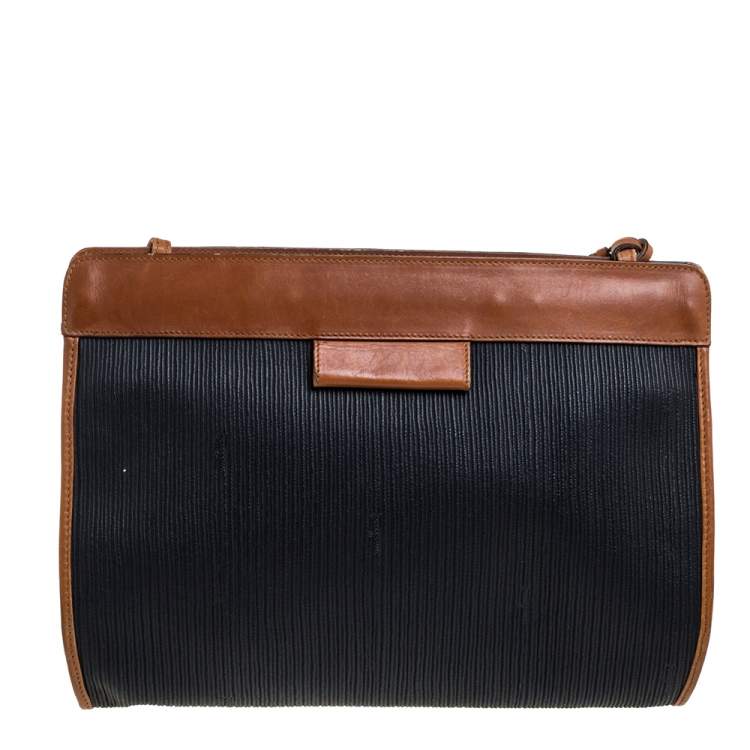 Pre Owned Salvatore Ferragamo Black/Brown Textured Leather Vintage Shoulder Bag