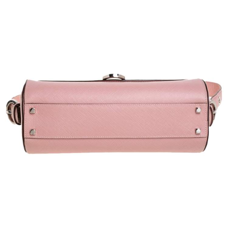 Pre Owned Salvatore Ferragamo Pink Leather Gancini Baguette