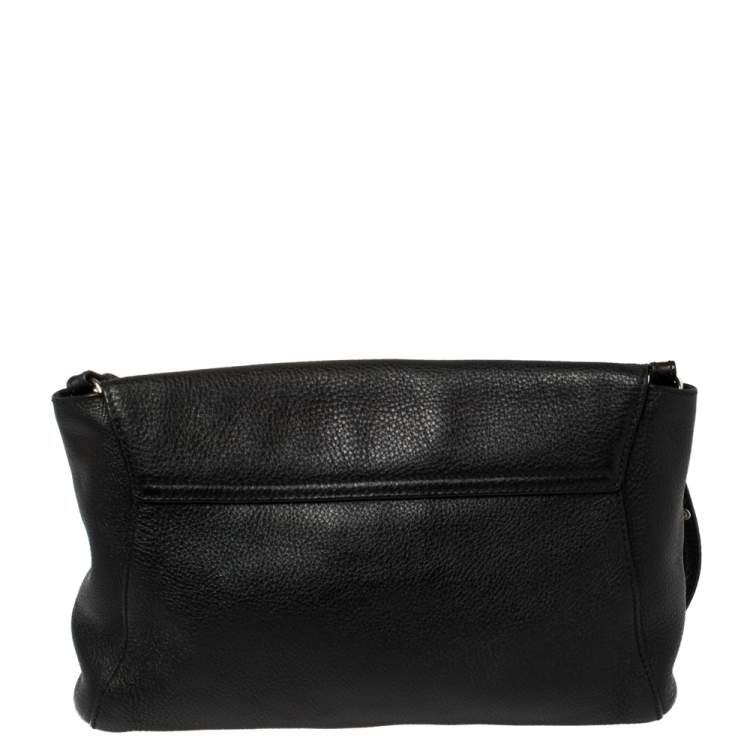 Pre Owned Salvatore Ferragamo Black Leather Signature Lock Shoulder Bag