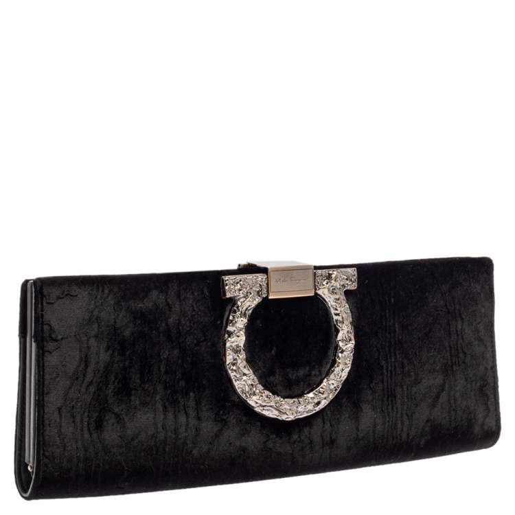 Pre Owned Salvatore Ferragamo Black Velvet Musa Gancini Clutch