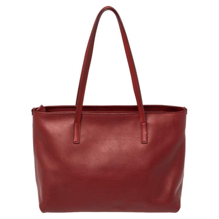 Pre Owned Salvatore Ferragamo Wine Red Leather Double Gancio Embossed Zip Tote