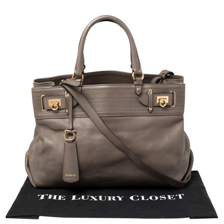 Pre Owned Salvatore Ferragamo Dark Beige Leather Gancini Buckle Tote