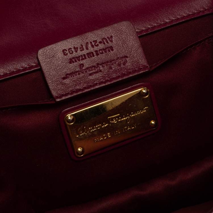 Pre Owned Salvatore Ferragamo Burgundy Quilted Leather Mini Vara Bow Crossbody Bag