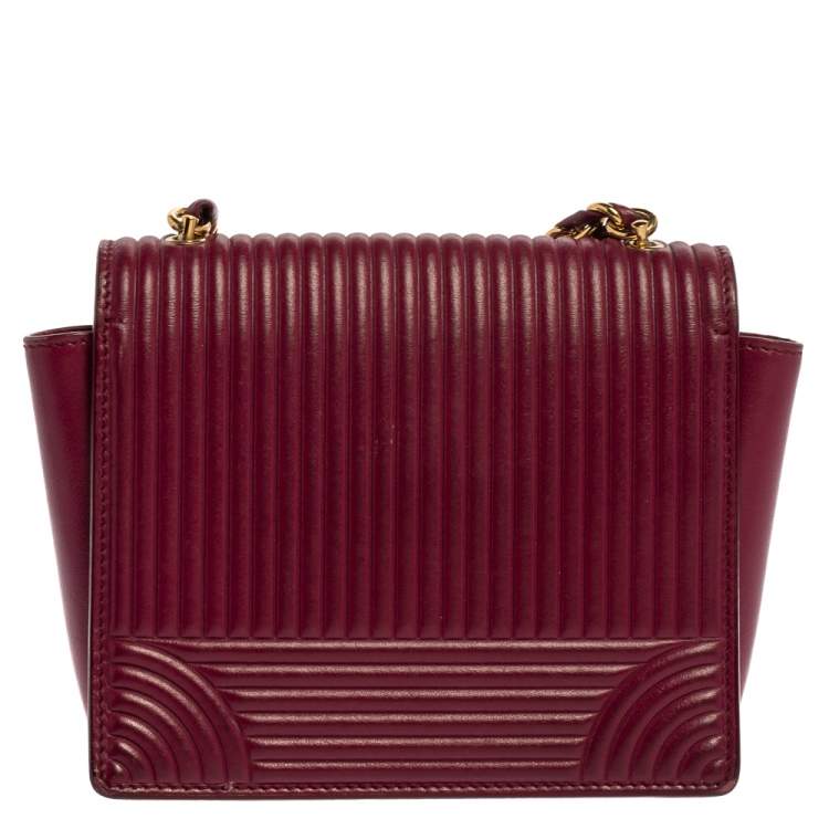 Pre Owned Salvatore Ferragamo Burgundy Quilted Leather Mini Vara Bow Crossbody Bag