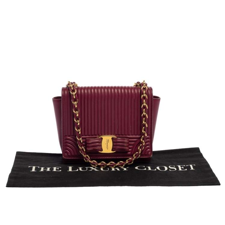 Pre Owned Salvatore Ferragamo Burgundy Quilted Leather Mini Vara Bow Crossbody Bag