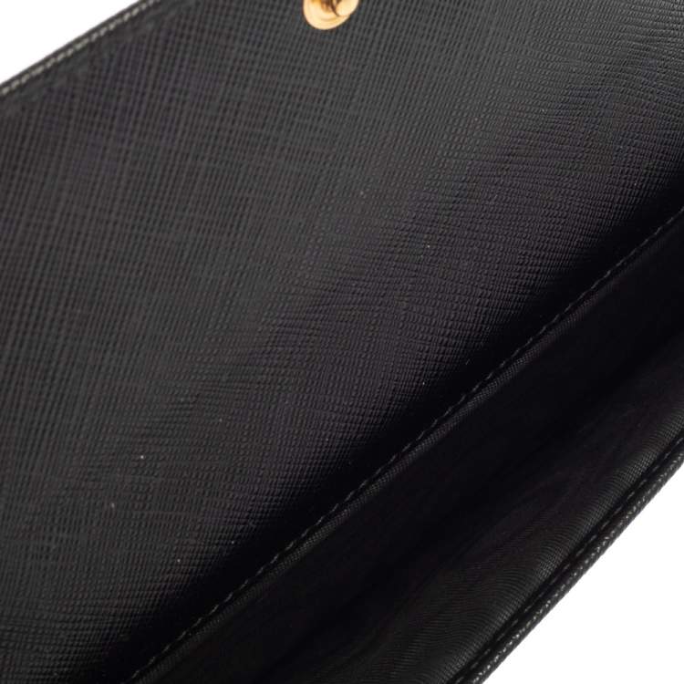 Pre Owned Salvatore Ferragamo Black Leather Vara Bow Double Flap Continental Wallet
