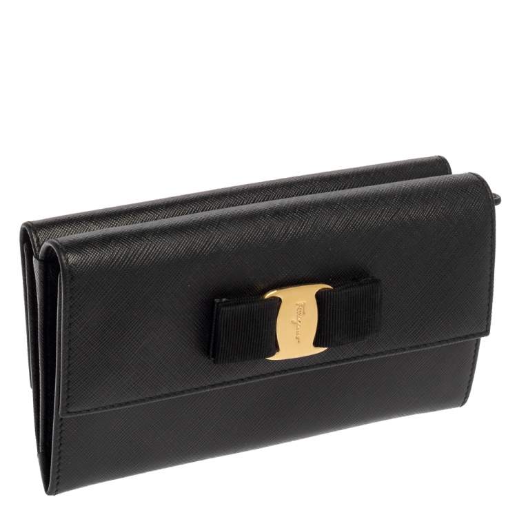 Pre Owned Salvatore Ferragamo Black Leather Vara Bow Double Flap Continental Wallet