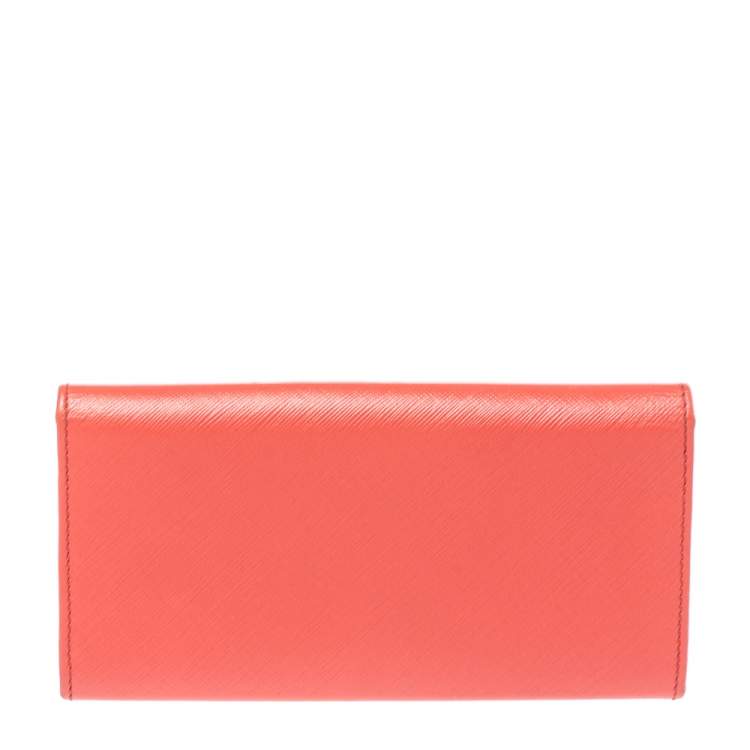 Pre Owned Salvatore Ferragamo Coral Red Leather Gancini Continental Wallet