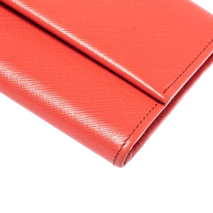 Pre Owned Salvatore Ferragamo Coral Red Leather Gancini Continental Wallet