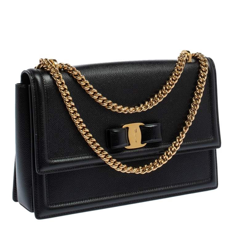 Pre Owned Salvatore Ferragamo Black Leather Vara Bow Chain Shoulder Bag