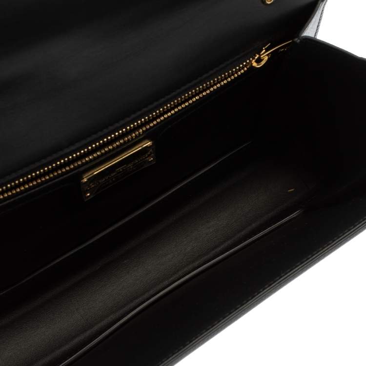 Pre Owned Salvatore Ferragamo Black Leather Vara Bow Chain Shoulder Bag