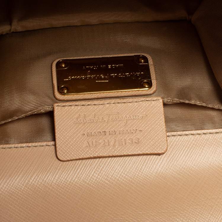 Pre Owned Salvatore Ferragamo Peach Leather Mini Ginny Crossbody Bag