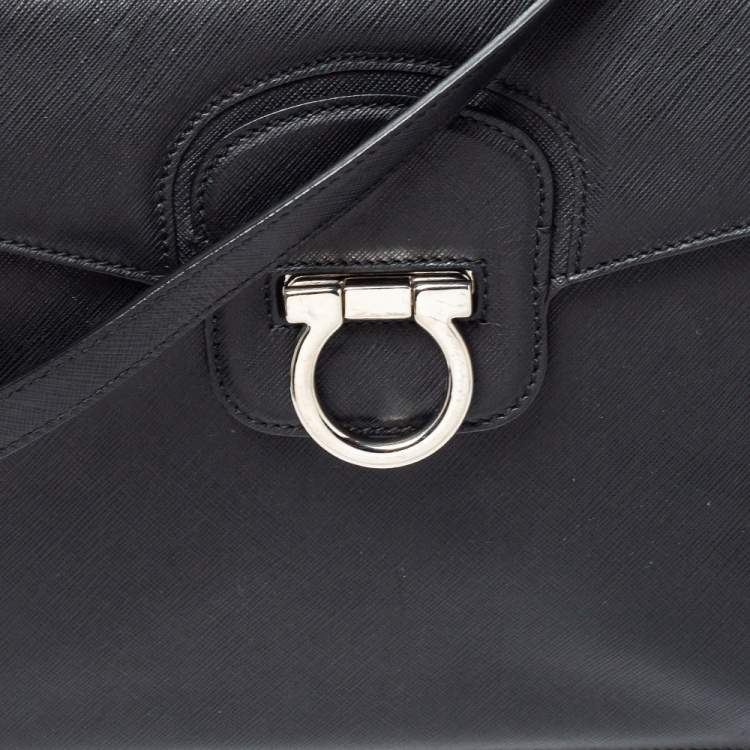 Pre Owned Salvatore Ferragamo Black Leather Katia Top Handle Bag