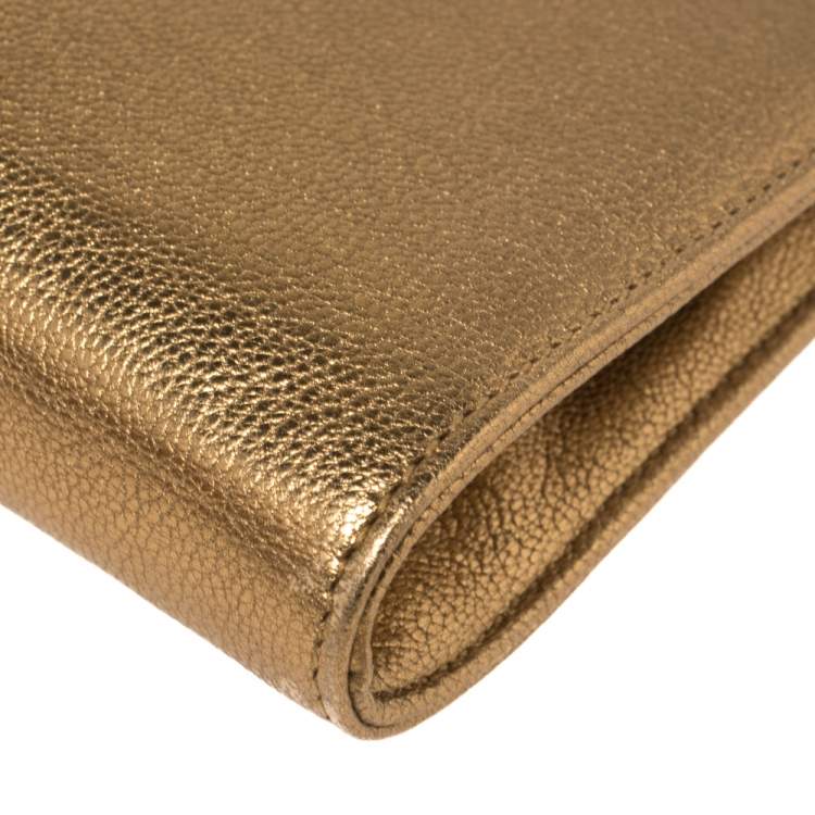 Pre Owned Salvatore Ferragamo Metallic Gold Leather Gancini Chain Clutch