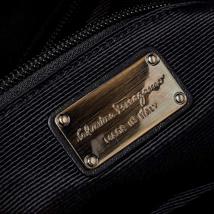 Pre Owned Salvatore Ferragamo Black Interwoven Fabric Gancini Clutch