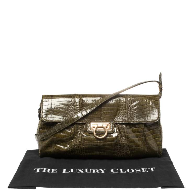 Pre Owned Salvatore Ferragamo Olive Green Crocodile Clutch