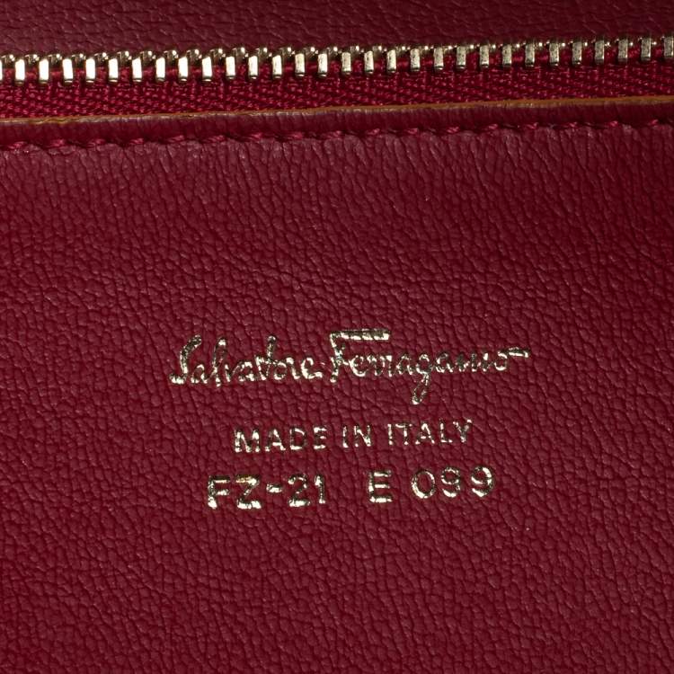 Pre Owned Salvatore Ferragamo Yellow Leather Gancini Clutch