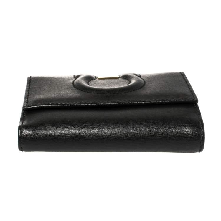 Pre Owned Salvatore Ferragamo Black Gancio Embossed Leather Flap Compact Wallet
